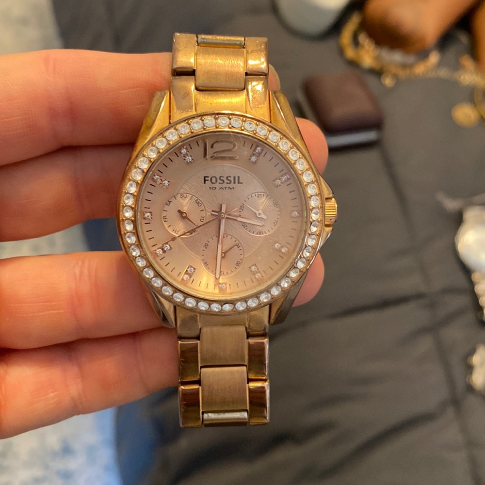 Fossil watch